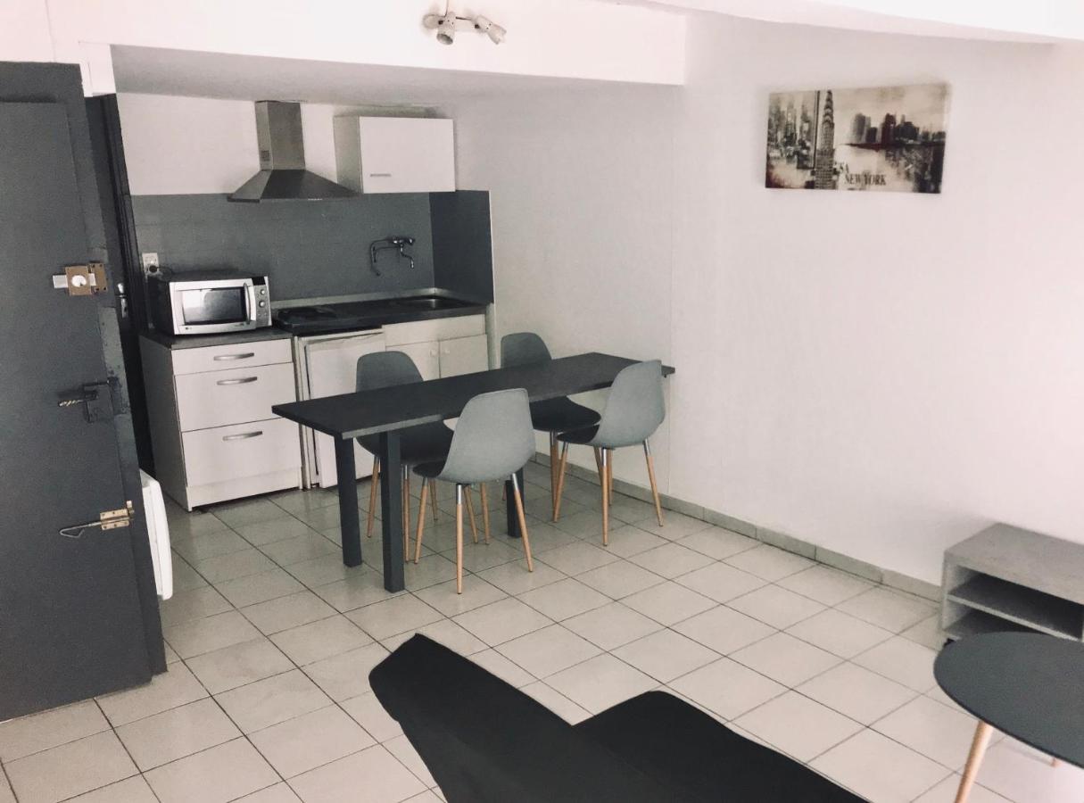 Chez Florian Apartment *